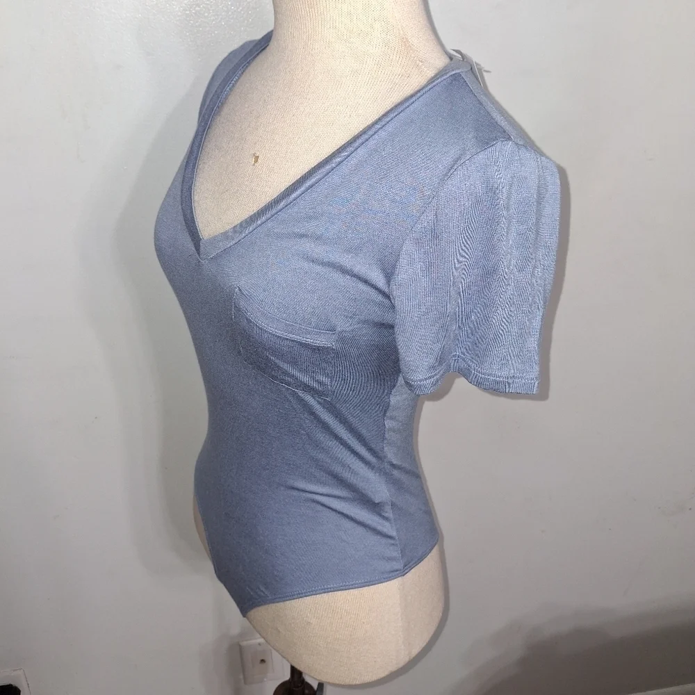 Short Sleeve Bodysuit- W Sz Small - Picture 6 of 8